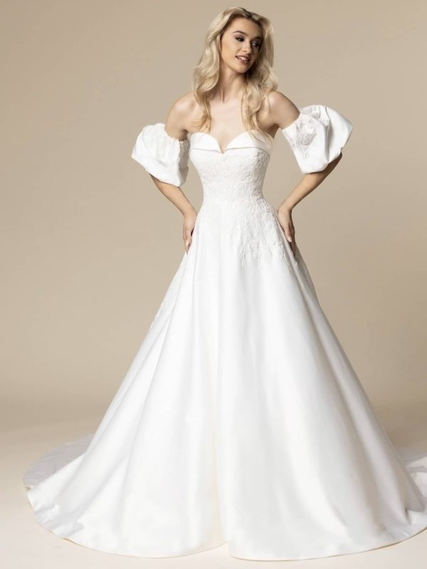 FIRENZE Wedding Dress by Naama Navipur