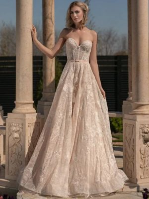 Gardenia Wedding Dress by Naama Navipur