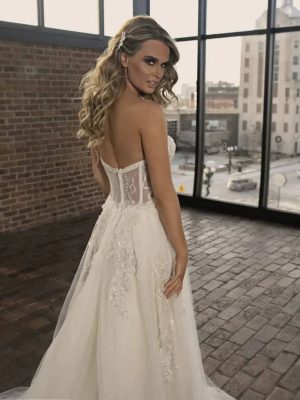 Summer Wedding Dress by Naama Navipur