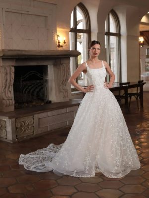 Luna Wedding Dress by Naama Navipur