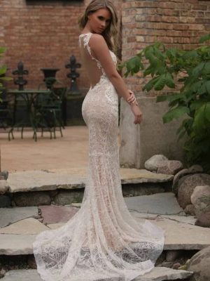 Stylish Wedding Dress by Naama Navipur