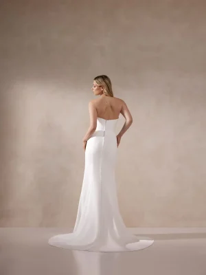 Justin Alexander Deva Fit and Flare Modern minimalist wedding dresses