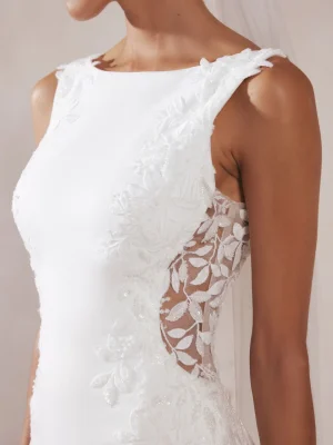 Justin Alexander Lanie Fit and Flare Designer wedding gowns for sale