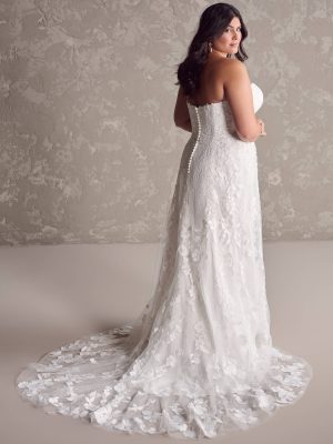 Maggie Sottero Demetria A Line Wedding Dress Curve
