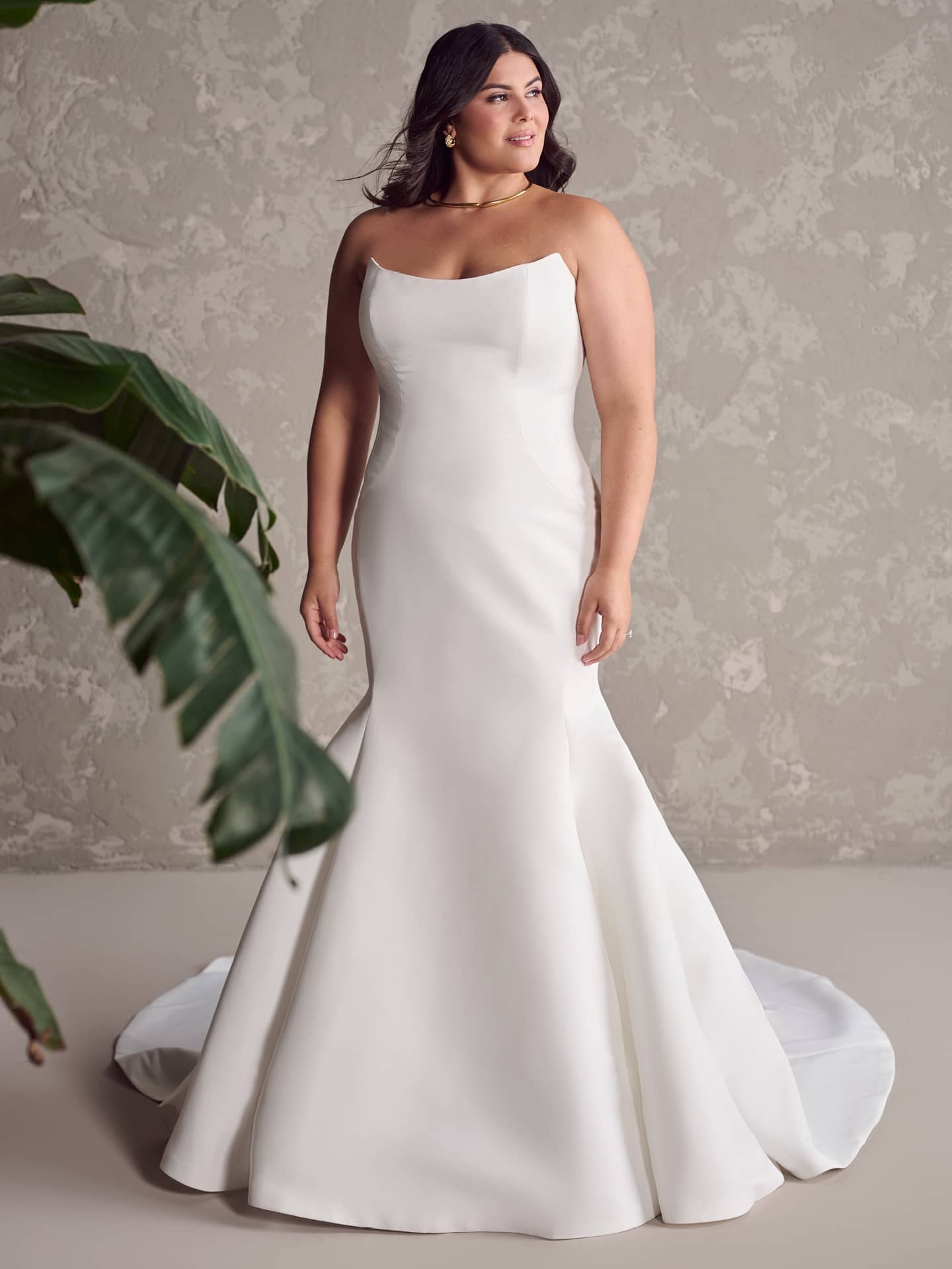 Sottero and Midgley Annika Fit and Flare Wedding Dress Curve 01