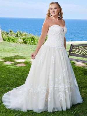 Casablanca Bethany Ball Gown Plus size wedding dresses San Diego