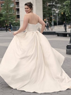 Maggie Sottero Anniston A Line Where to buy a wedding dress online 2