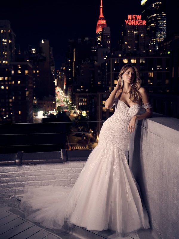 Maggie Sottero Danielle Fit and Flare Where to buy a wedding dress online