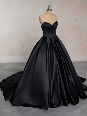 Maggie Sottero Derrick Ball Gown Wedding Dress 2