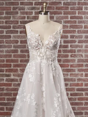 Maggie Sottero Winter A Line Bridal fashion trends 2025