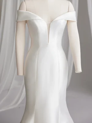 Rebecca Ingram Josie Made to order wedding gowns