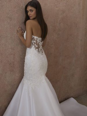 Casablanca Aerys Mermaid Wedding shop