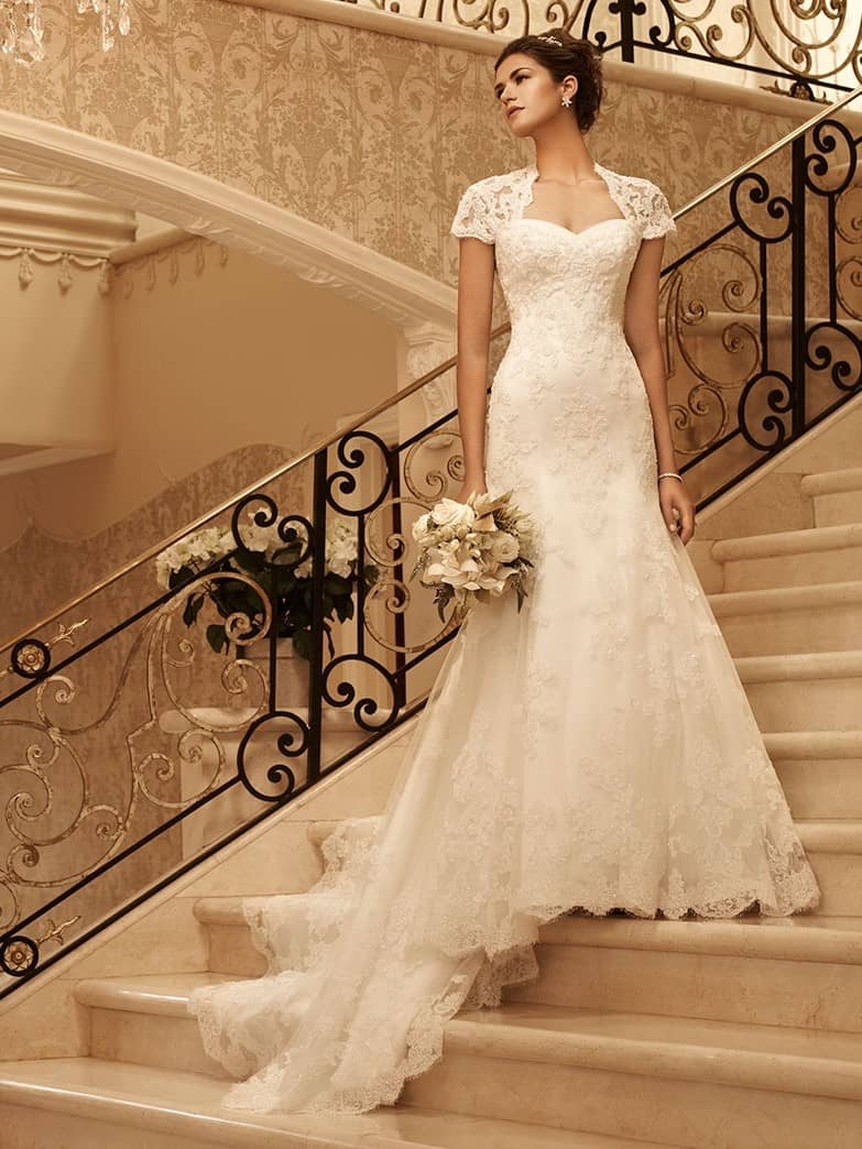 Casablanca Style 2102 Fit and Flare Wedding Dress