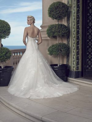 Casablanca Style 2203 Trumpet Vintage wedding dress collection