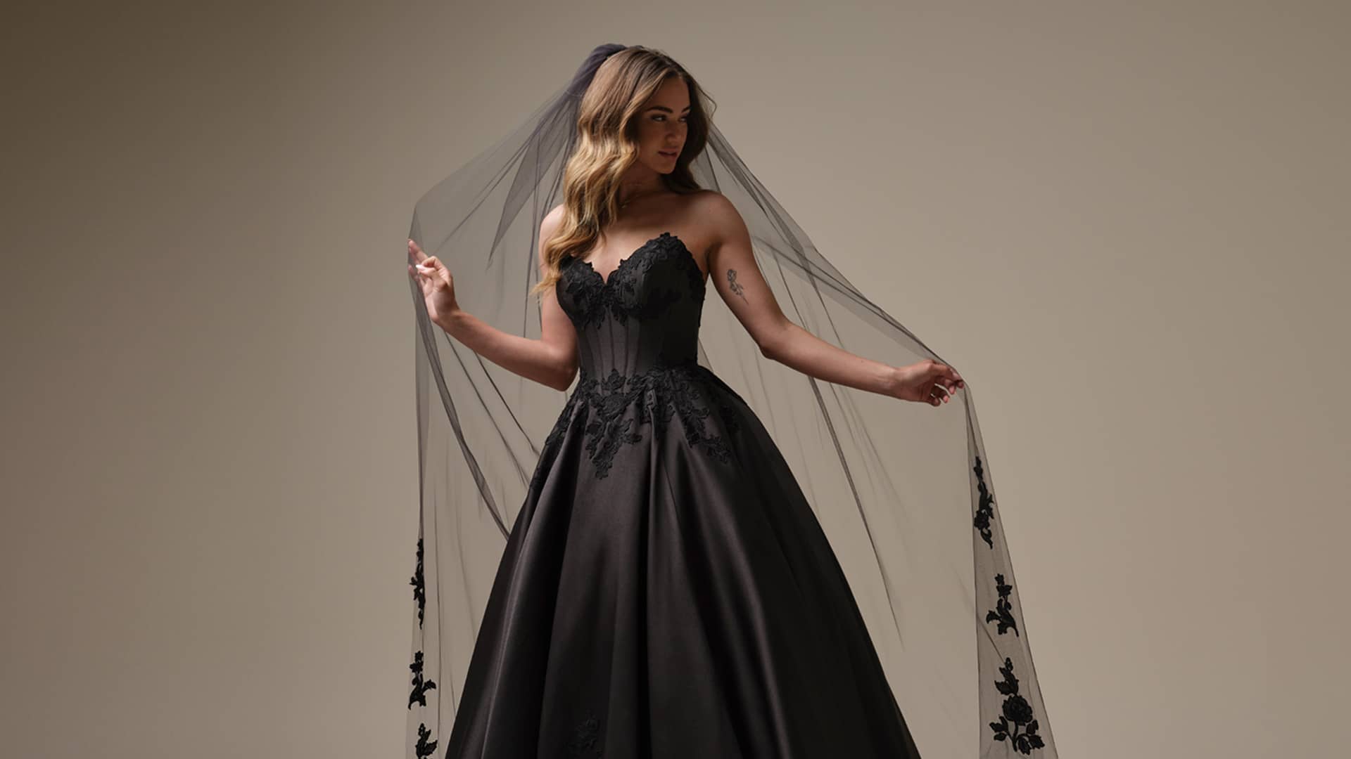 Black Wedding Dress 02