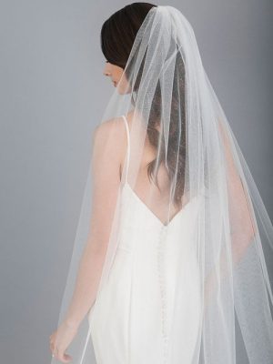 V7647C Cathedral Bridal Veil 02