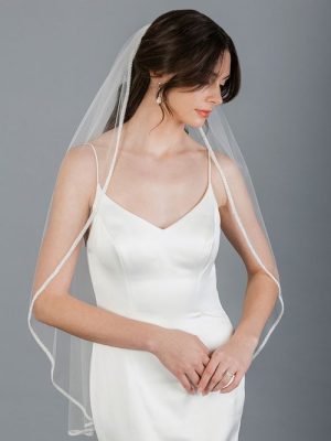 V7680 Beaded Bridal Veil 01